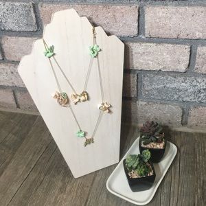 Stackable long necklace with shells